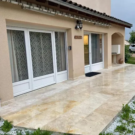 Rénové à Avec Terrasse 40 M²