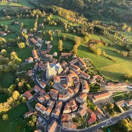 Appartement Renove A Lapte Avec Terrasse 40 M² Apartment 3*