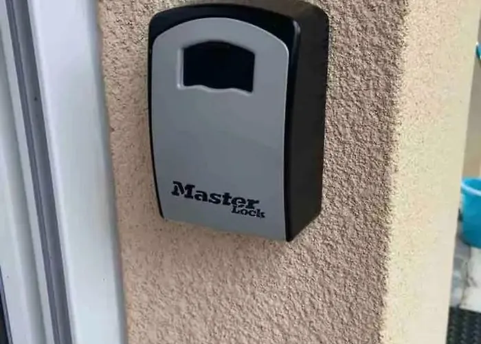 Appartement Renove A Lapte Avec Terrasse 40 M² Apartment